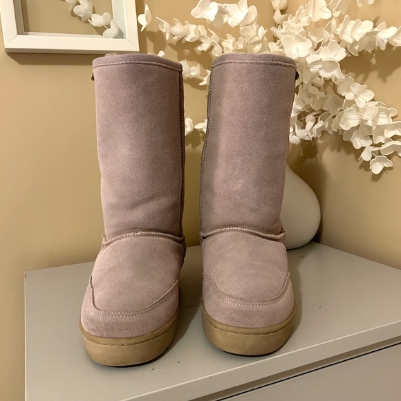 BearPaw Sheepskin Suede Meadow 10β Boots Stone Grey Size 8 EUC - Picture 4 of 13